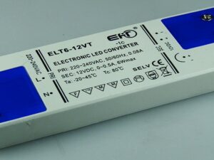 elektronischer LED-Trafo 0,5-6 Watt, Ein 220-240V, Aus 12V=, Super SlimLine
