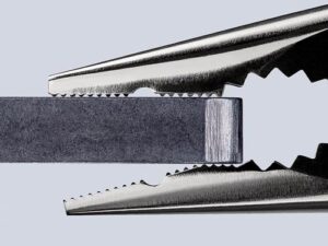 Spitzkombizange L.145mm Mehrkomp.-Hülle verchr.KNIPEX