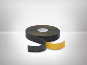 Armacell Band HT/ARMAFLEX selbstkl 50mmx15 mx3mm - VPE: 12